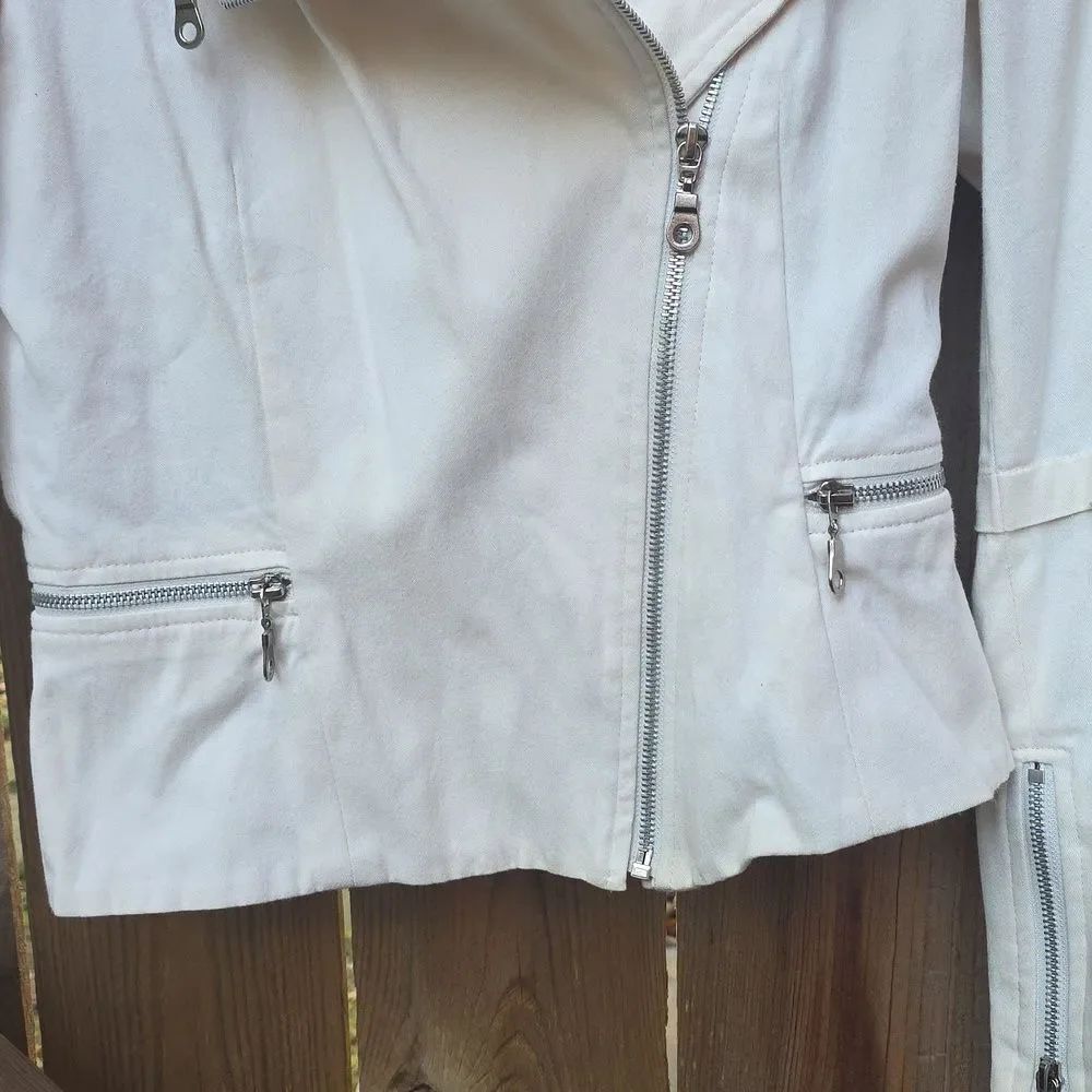 Moto Jacket - Picture 3 of 7